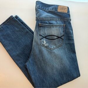 Abercrombie & Fitch Women’s Destroyed Straight Leg Jeans